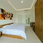Anna Villa 4
